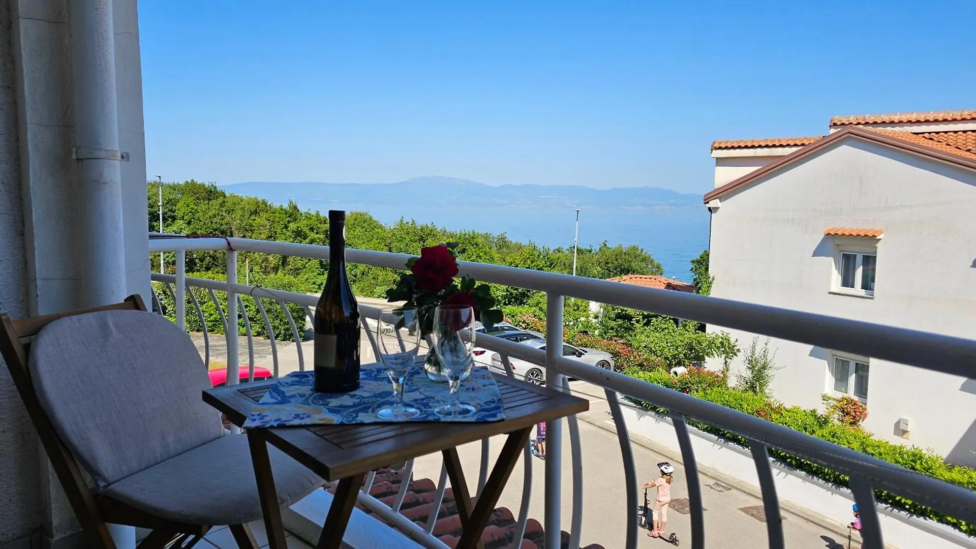 Appartamento Sea View Danijela 2-4 Pax Njivice